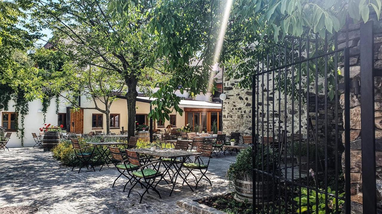 Weinhaus Nigl - Hotel, Restaurant Und Spa Senftenberg Extérieur photo